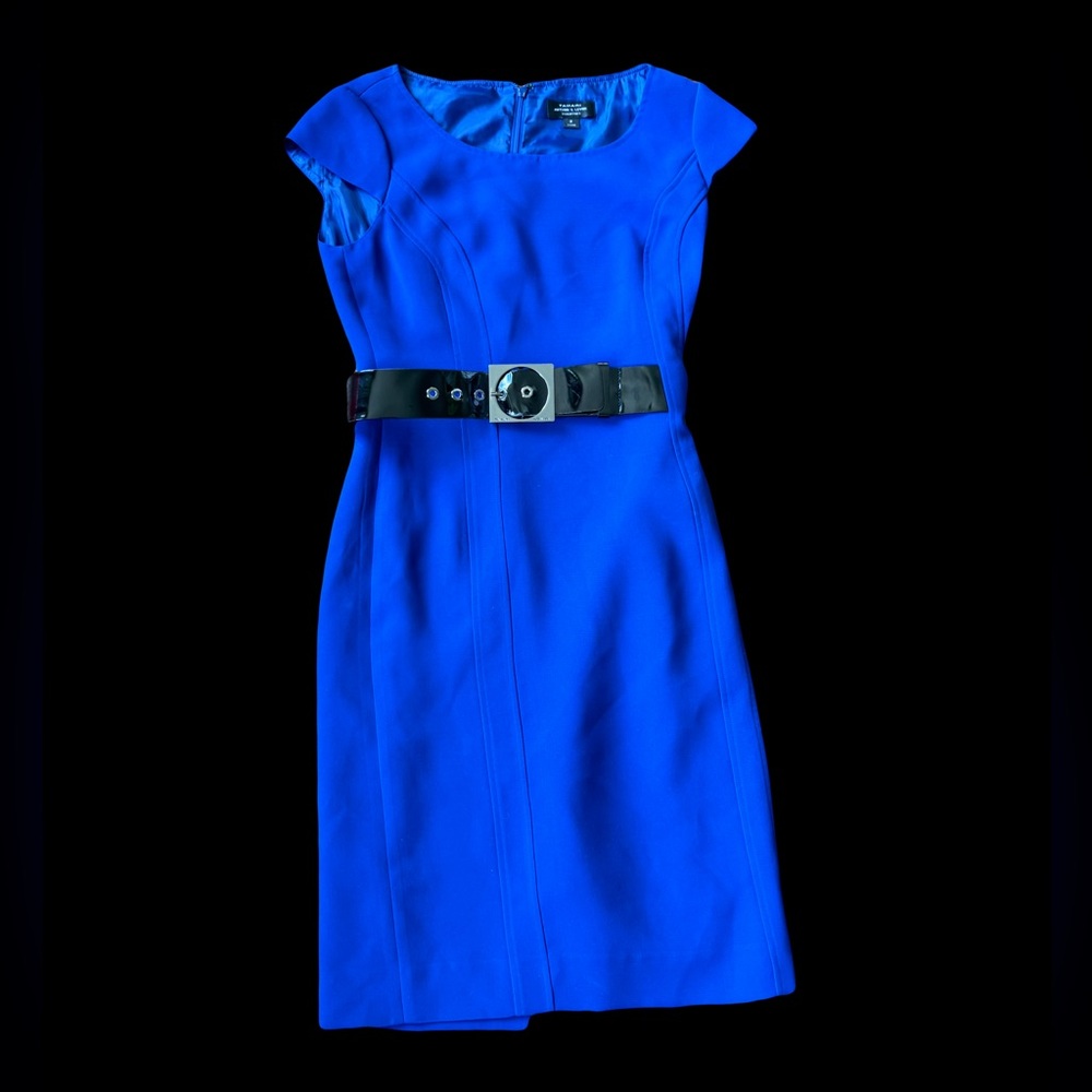 Tahari Size 2 dress‎